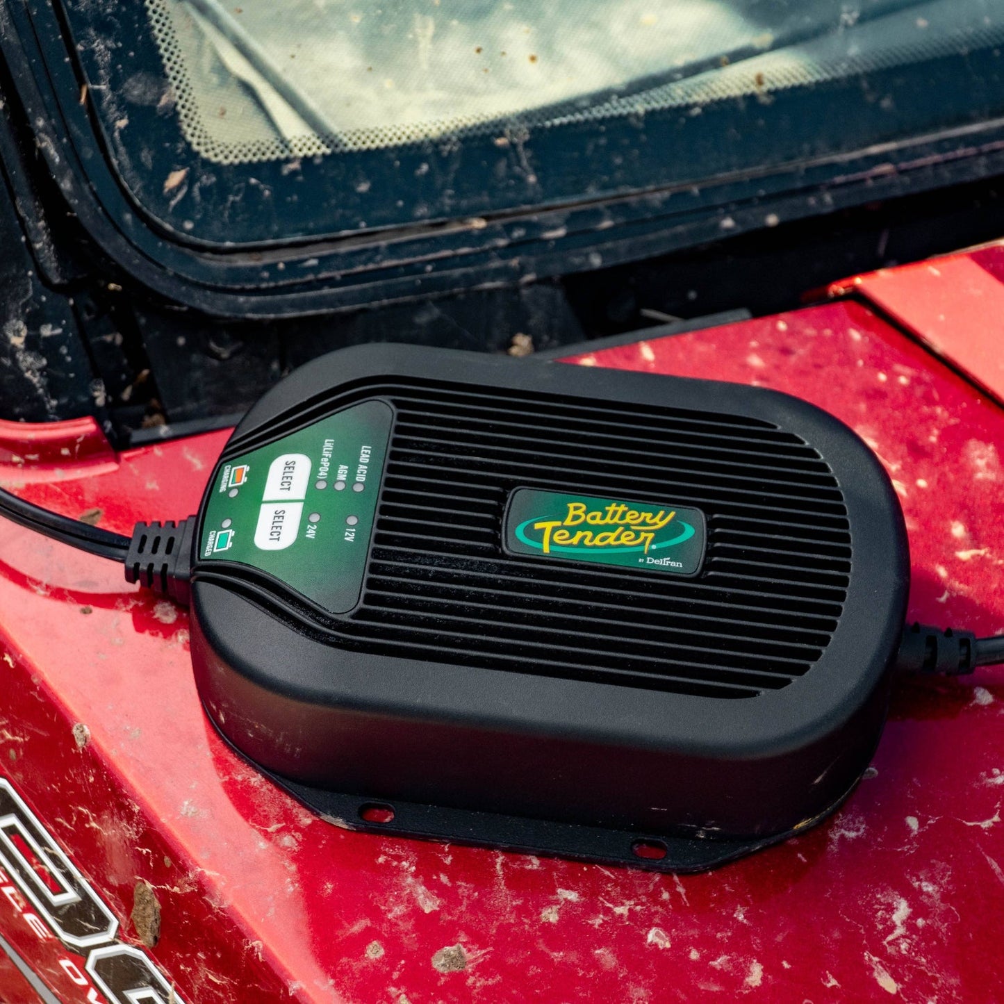 5 AMP 12V/24V Selectable Battery Charger and Maintainer